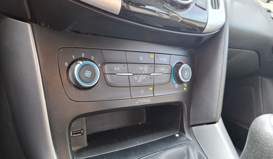 Ford Focus Iii 1.6 S Hatchback 2017
