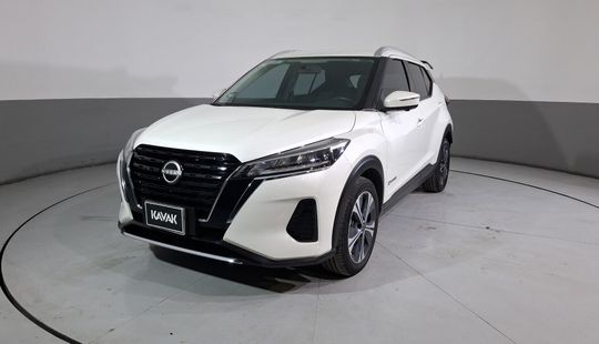 Nissan • Kicks Play