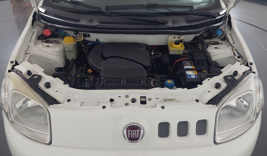 Fiat Uno 1.0 8V FLEX VIVACE Hatchback 2013