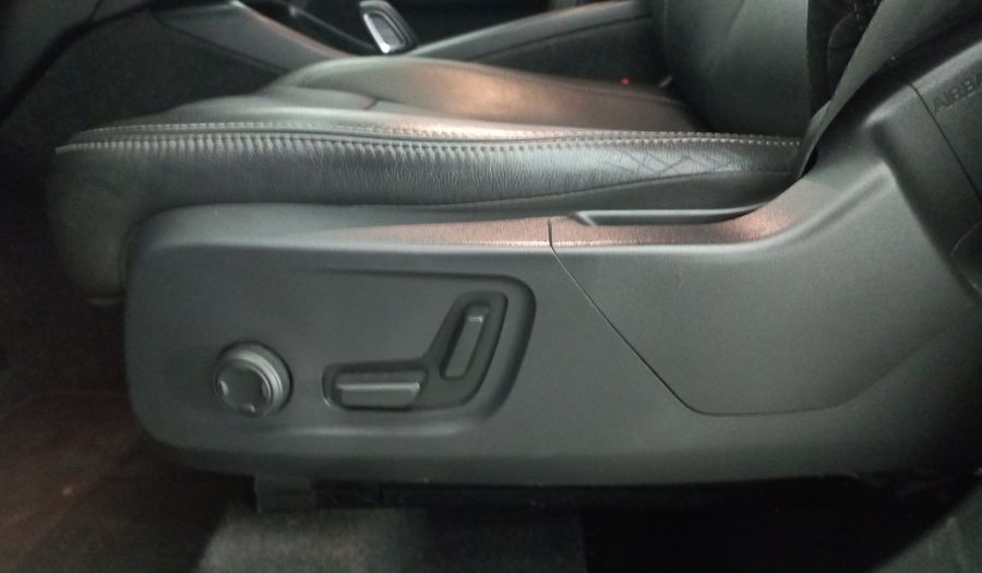 Volvo Xc40 2.0 T4 MOMENTUM AUTO Suv 2021