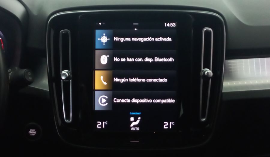 Volvo Xc40 2.0 T4 MOMENTUM AUTO Suv 2021