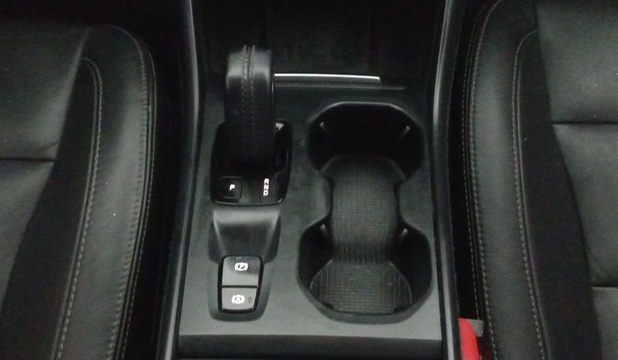 Volvo Xc40 2.0 T4 MOMENTUM AUTO Suv 2021