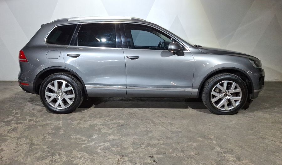 Volkswagen Touareg 3.0 HIBRIDO Suv 2017