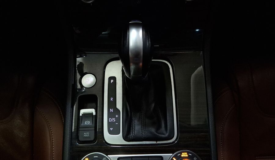 Volkswagen Touareg 3.0 HIBRIDO Suv 2017