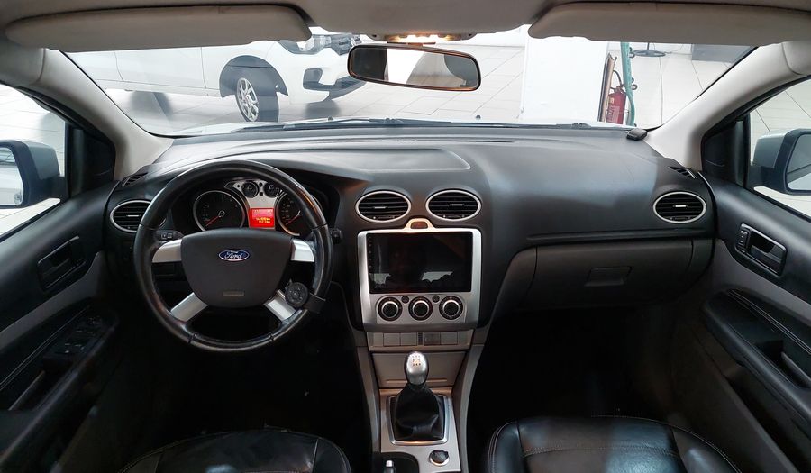 Ford Focus 1.6 16V FLEX GLX Hatchback 2013
