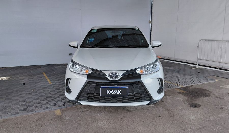 Toyota Yaris 1.5 XS CVT Hatchback 2026