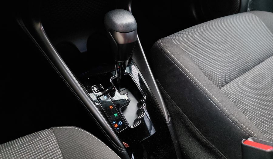 Toyota Yaris 1.5 XS CVT Hatchback 2026