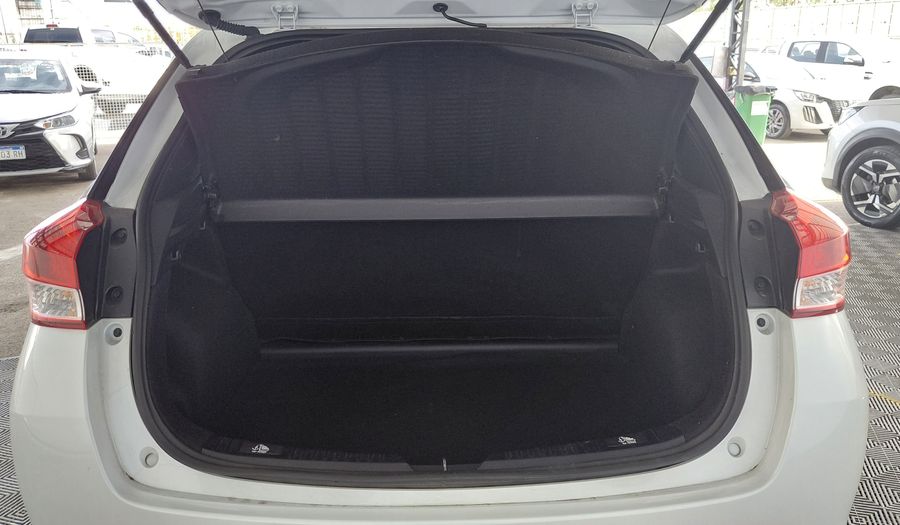 Toyota Yaris 1.5 XS CVT Hatchback 2026