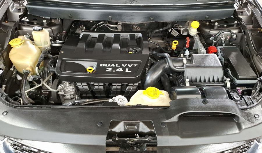 Dodge Journey 2.4 SXT+ 5 PASAJEROS Suv 2013