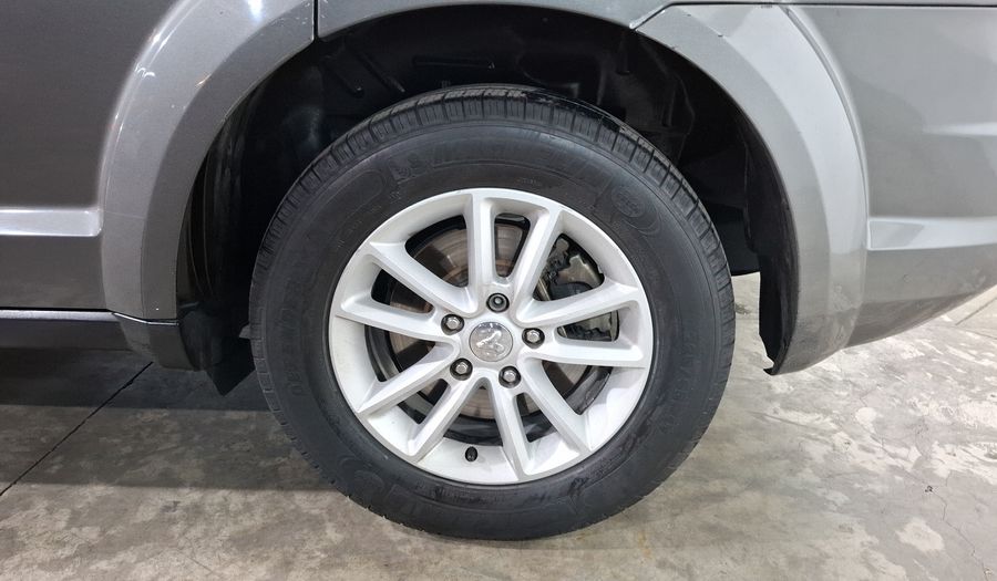Dodge Journey 2.4 SXT+ 5 PASAJEROS Suv 2013
