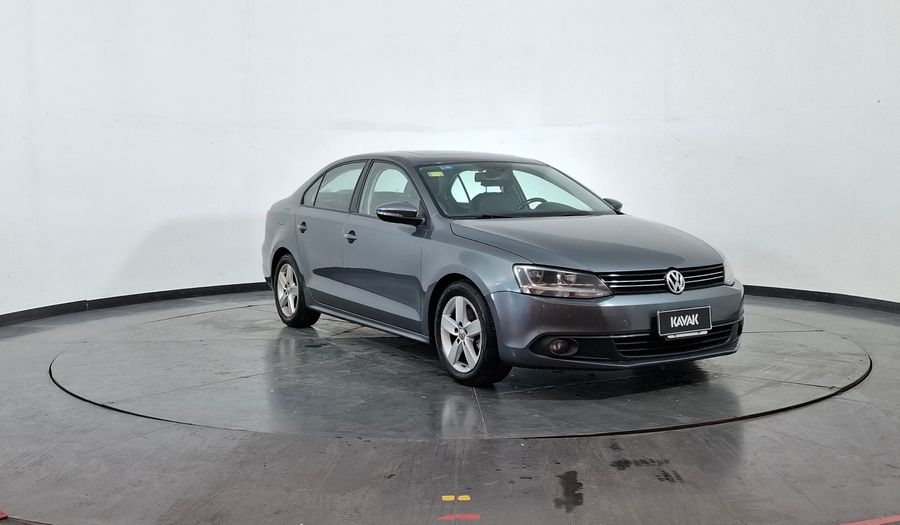 Volkswagen Vento 2.5 LUXURY TIPTRONIC Sedan 2013
