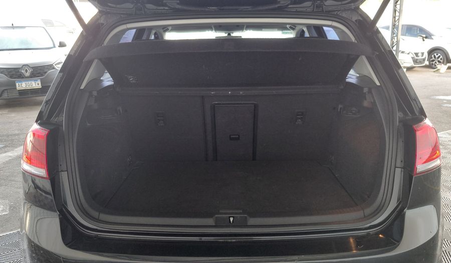 Volkswagen Golf 1.4 TSI COMFORTLINE Hatchback 2015