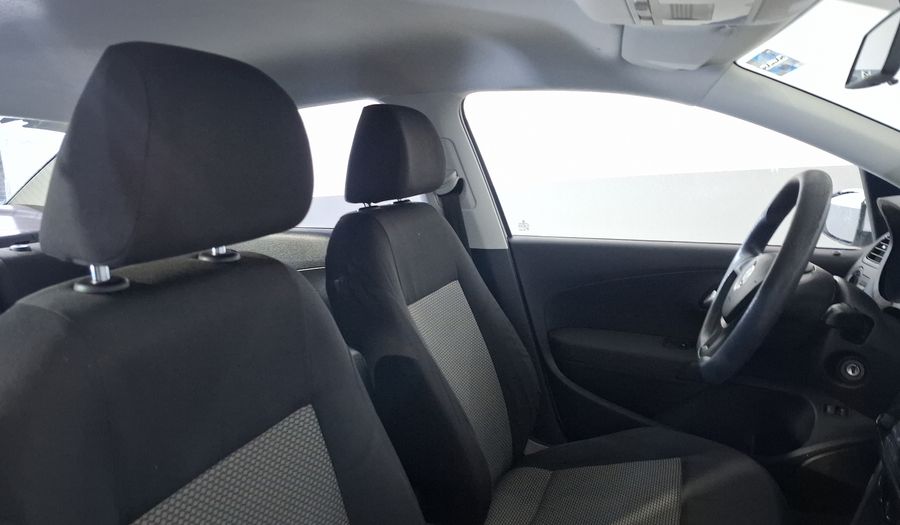 Volkswagen Vento 1.6 COMFORTLINE MT Sedan 2016