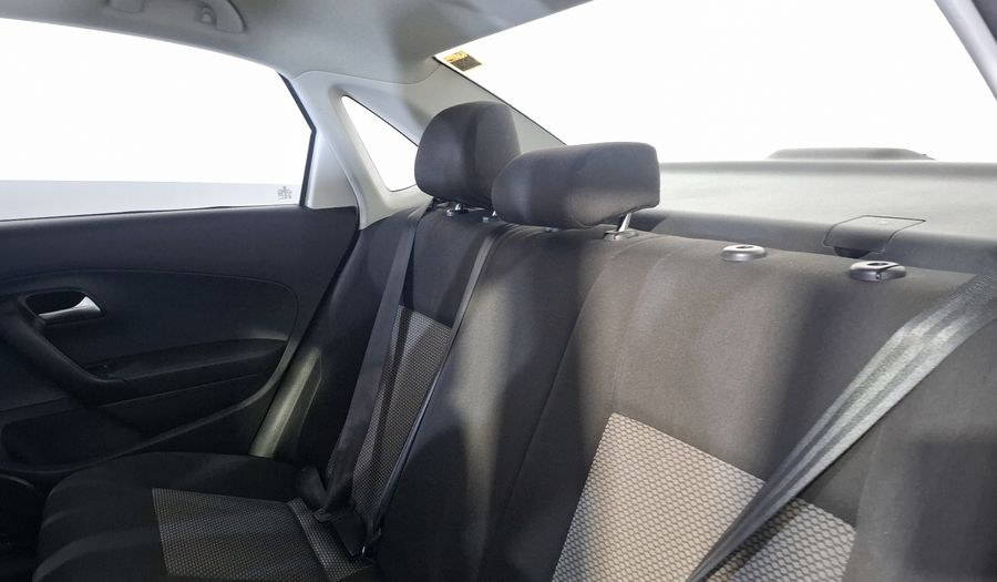 Volkswagen Vento 1.6 COMFORTLINE MT Sedan 2016