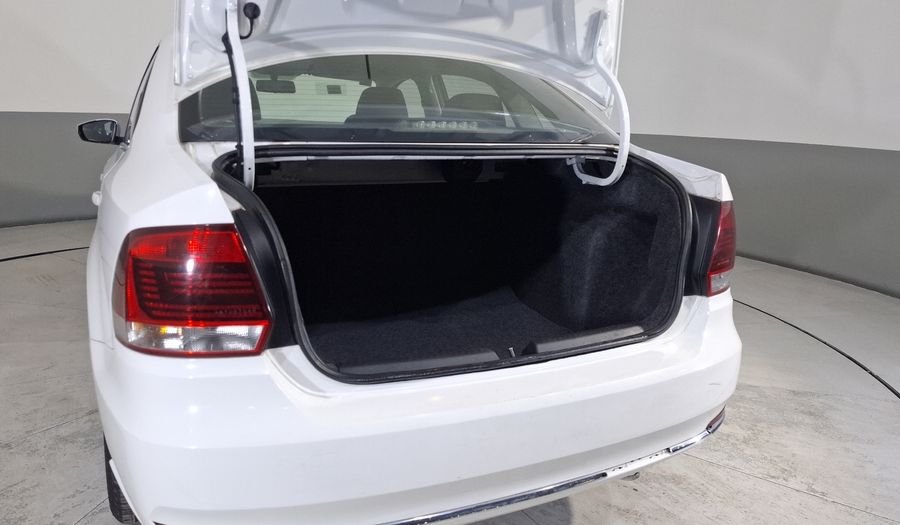 Volkswagen Vento 1.6 COMFORTLINE MT Sedan 2016