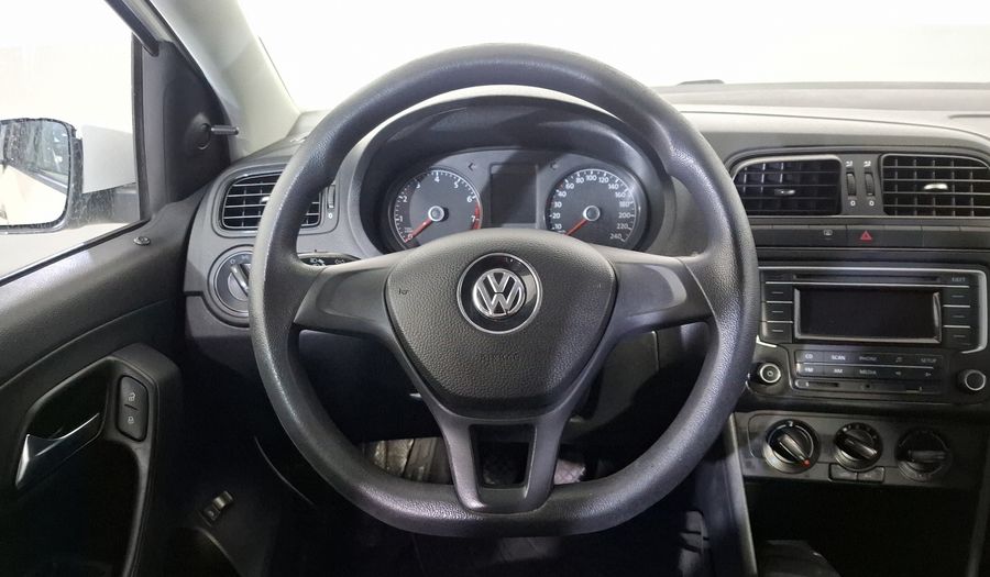 Volkswagen Vento 1.6 COMFORTLINE MT Sedan 2016