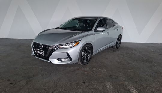Nissan • Sentra