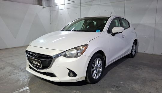 Mazda • Mazda 2