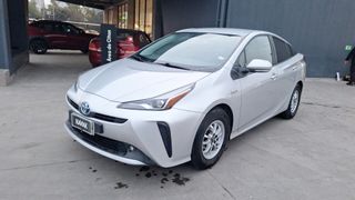 Toyota • Prius