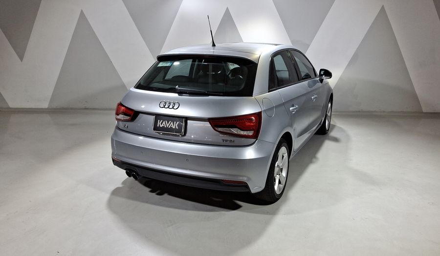 Audi A1 1.4 TFSI EGO S TRONIC Hatchback 2017