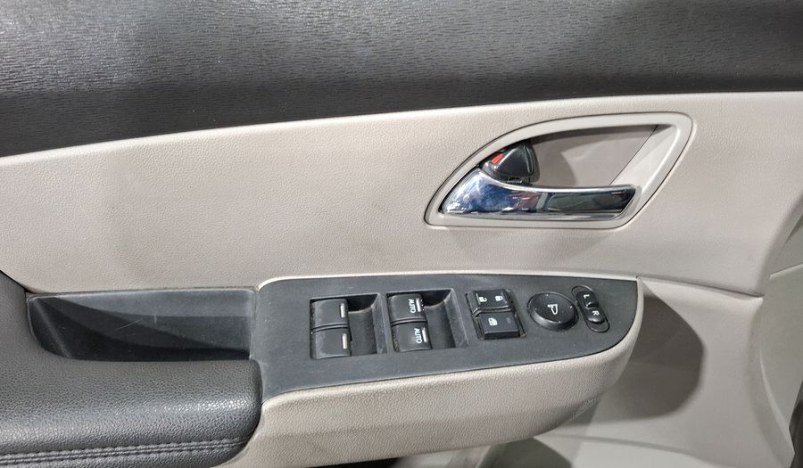 Honda Odyssey 3.5 EXL Minivan 2016