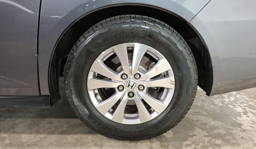 Honda Odyssey 3.5 EXL Minivan 2016