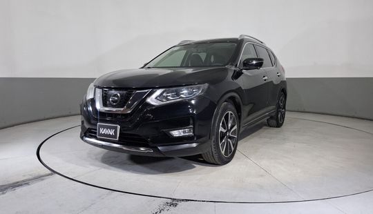 Nissan • X-Trail