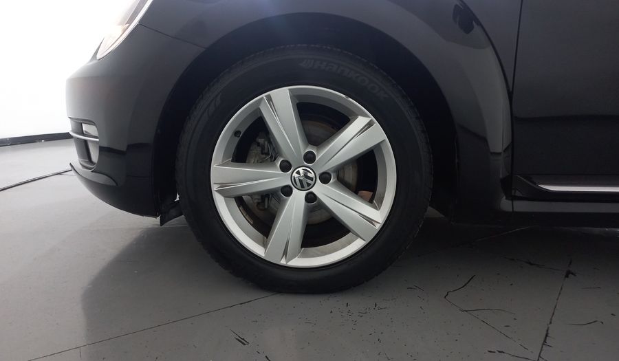 Volkswagen Beetle 2.5 SPORT TIPTRONIC Hatchback 2016