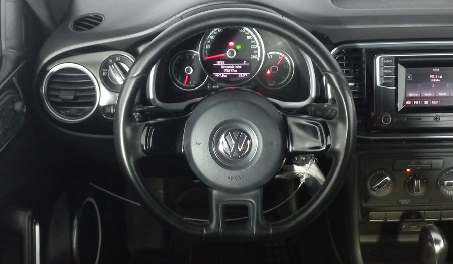 Volkswagen Beetle 2.5 SPORT TIPTRONIC Hatchback 2016