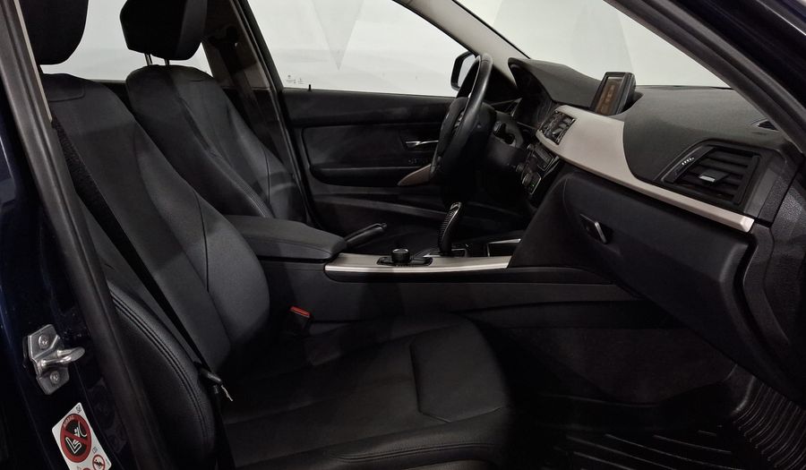 Bmw Serie 3 2.0 320IA Sedan 2016