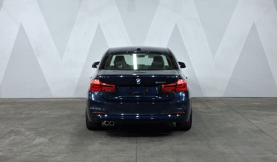 Bmw Serie 3 2.0 320IA Sedan 2016