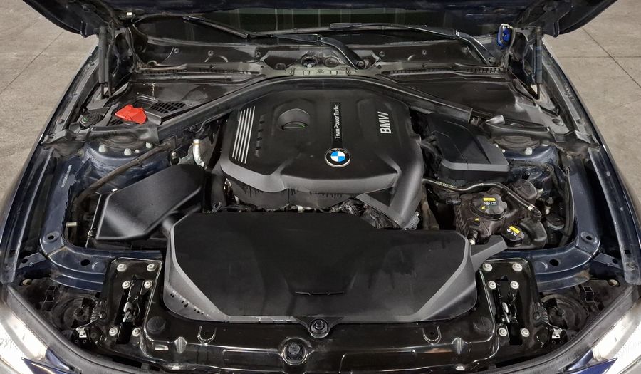 Bmw Serie 3 2.0 320IA Sedan 2016