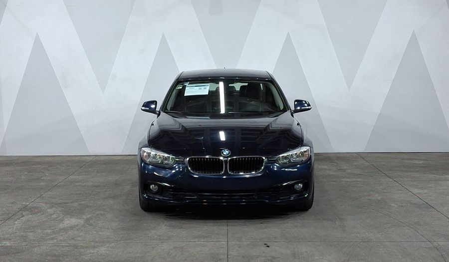 Bmw Serie 3 2.0 320IA Sedan 2016