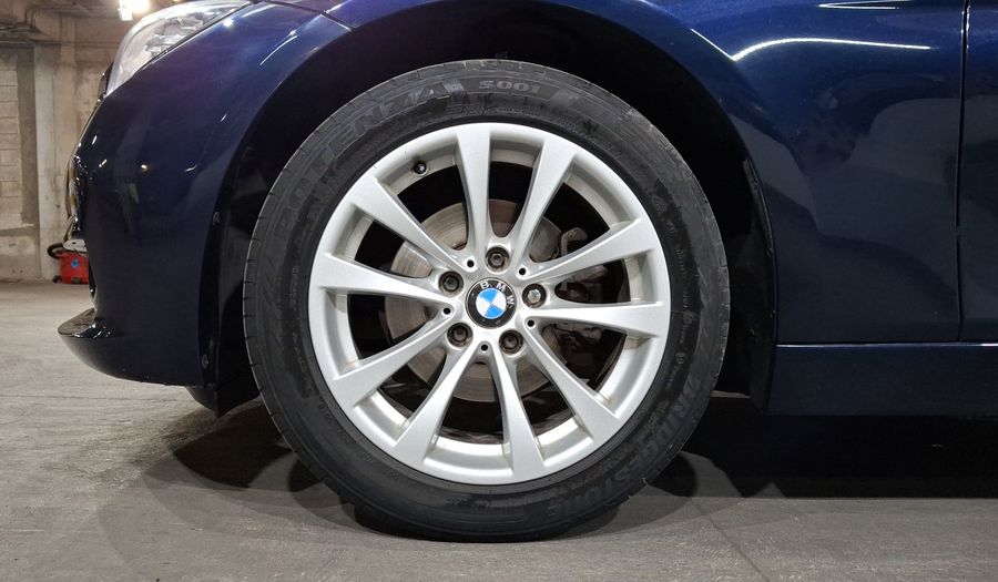 Bmw Serie 3 2.0 320IA Sedan 2016