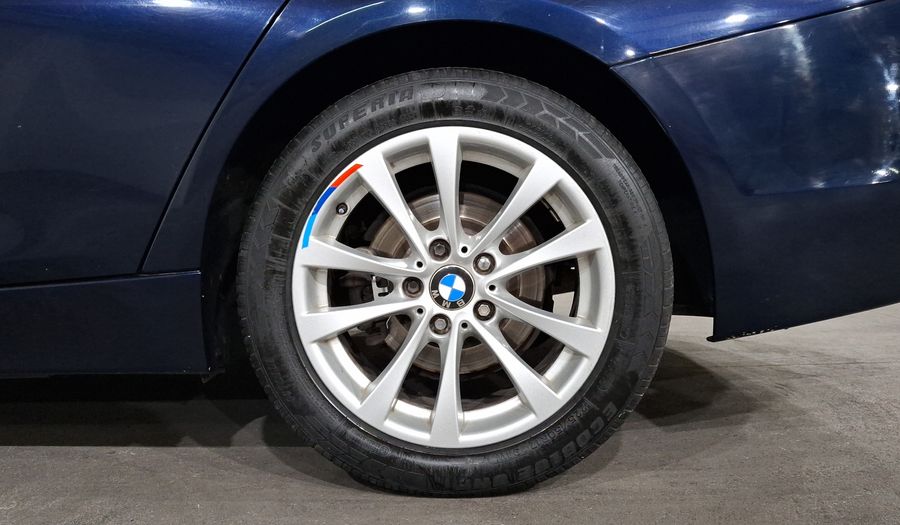 Bmw Serie 3 2.0 320IA Sedan 2016