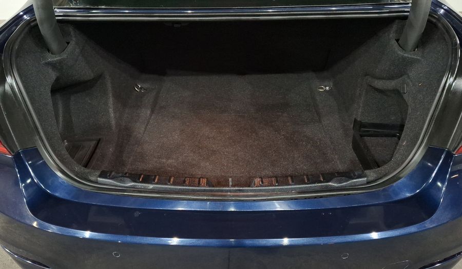 Bmw Serie 3 2.0 320IA Sedan 2016
