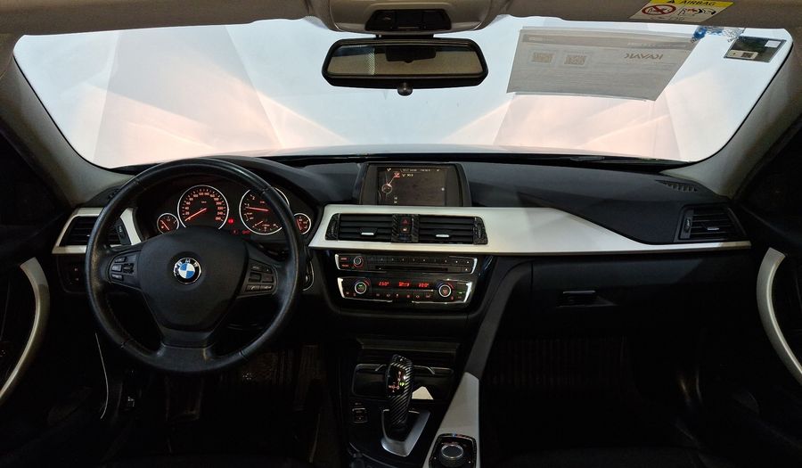 Bmw Serie 3 2.0 320IA Sedan 2016