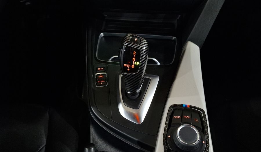 Bmw Serie 3 2.0 320IA Sedan 2016