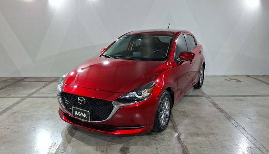 Mazda • Mazda 2