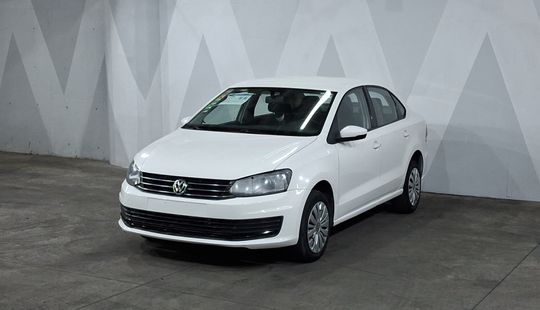 Volkswagen • Vento