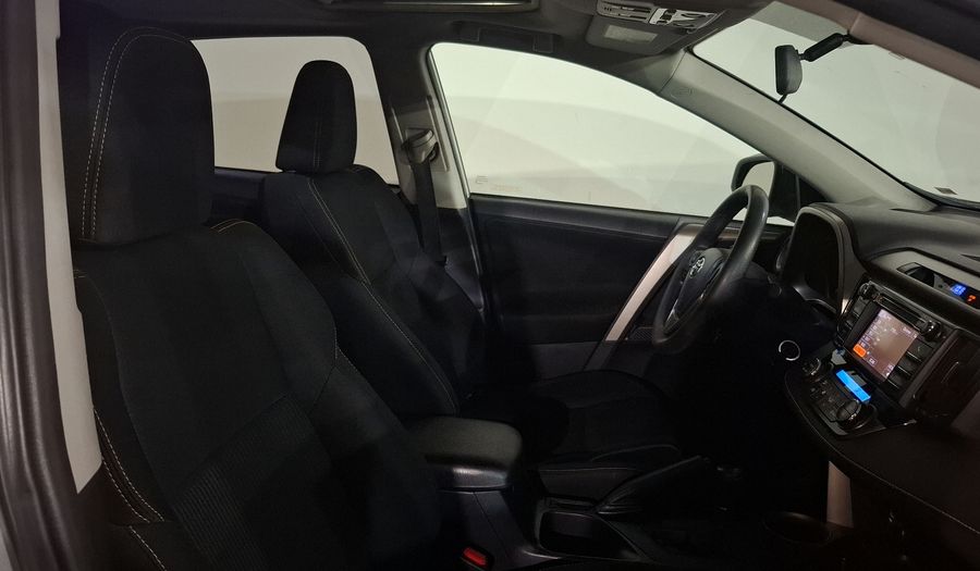 Toyota Rav4 2.5 XLE AT Suv 2013