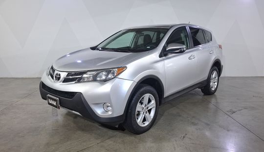 Toyota • RAV4