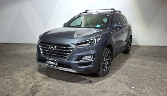 Hyundai • Tucson