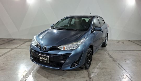 Toyota • Yaris