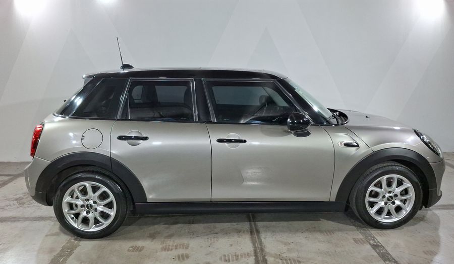 Mini Cooper 1.5 COOPER CHILI CONNECTED EDITION DCT Hatchback 2019
