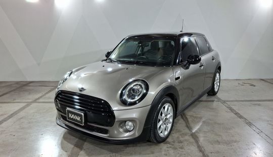 Mini • Cooper