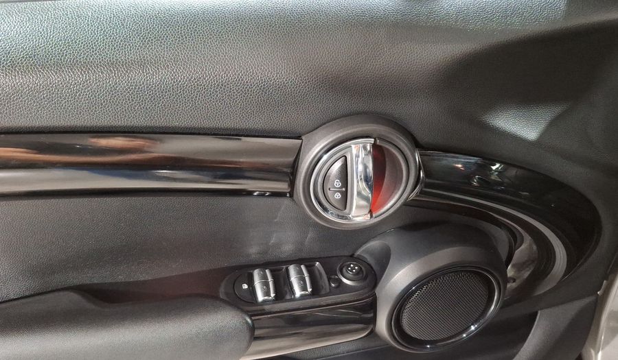 Mini Cooper 1.5 COOPER CHILI CONNECTED EDITION DCT Hatchback 2019