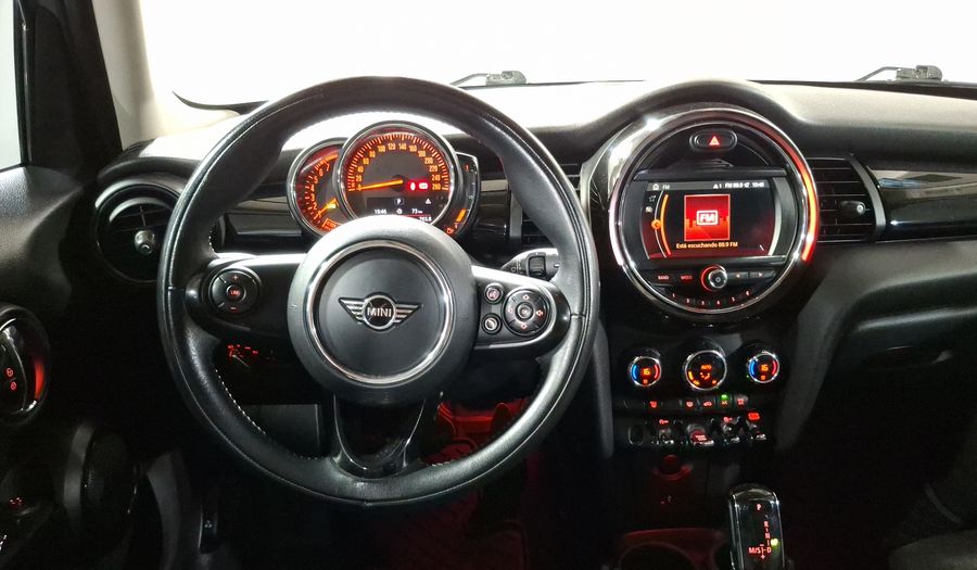 Mini Cooper 1.5 COOPER CHILI CONNECTED EDITION DCT Hatchback 2019