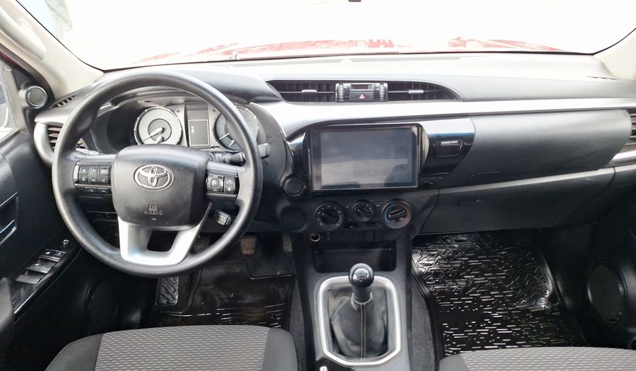 Toyota Hilux 2.4D SR Pickup 2022