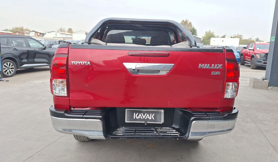 Toyota Hilux 2.4D SR Pickup 2022